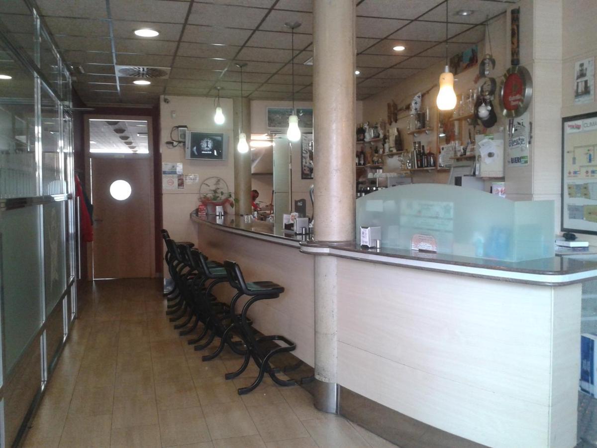 Hostal Restaurante Baraka Alagón Extérieur photo